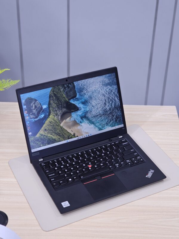 Lenovo ThinkPad Laptop | L460 | i5-6th Gen | 14" HD | Win 10 Pro | Refurbished