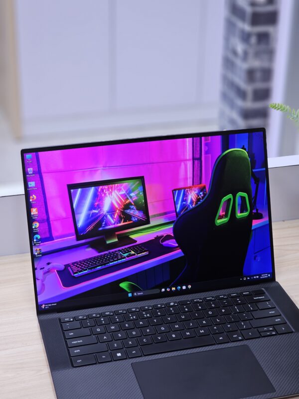 Dell Precision 5560  The Ultimate Workstation for Professionals!