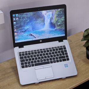 HP Elitebook 840
