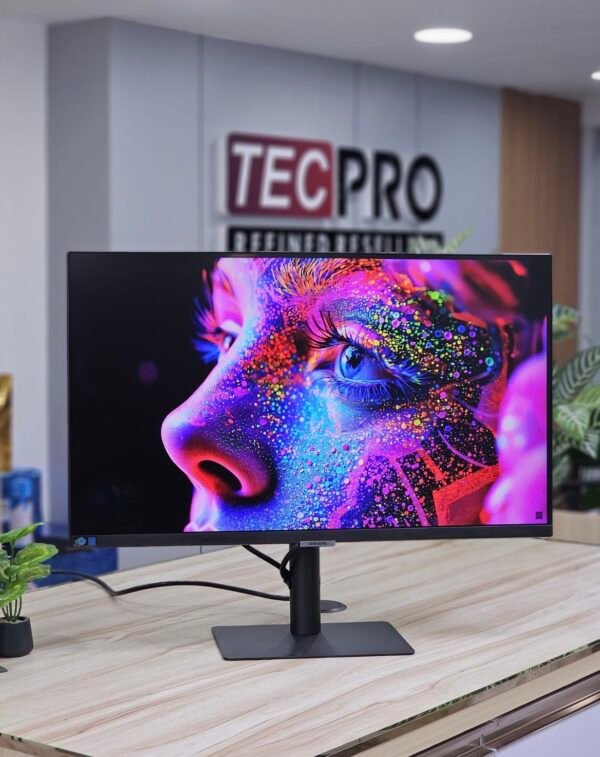 Samsung 27” QHD Smart Monitor