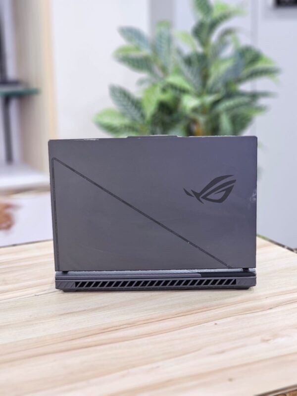ASUS ROG Strix G16 i5 13th Gen 16GB Ram 512SSD RTX3050 6GB GFX